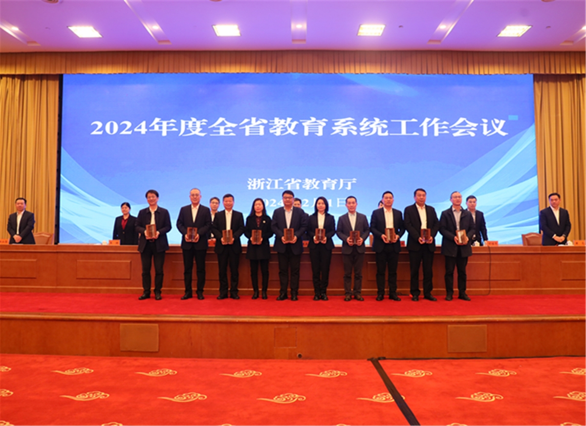 正文4.jpg 正文4.jpg